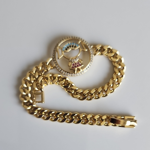 Gold Chain Bracelet with Colorful Accents - Picture 3 of 4